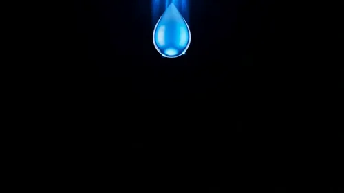 Energy Drink: "Lightning in a Can"